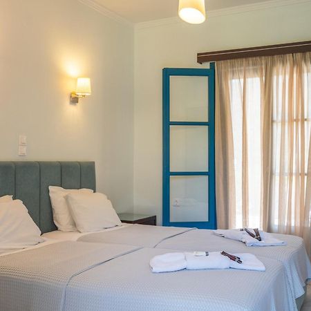 Karavostasi Beach Hotel Perdika  Esterno foto